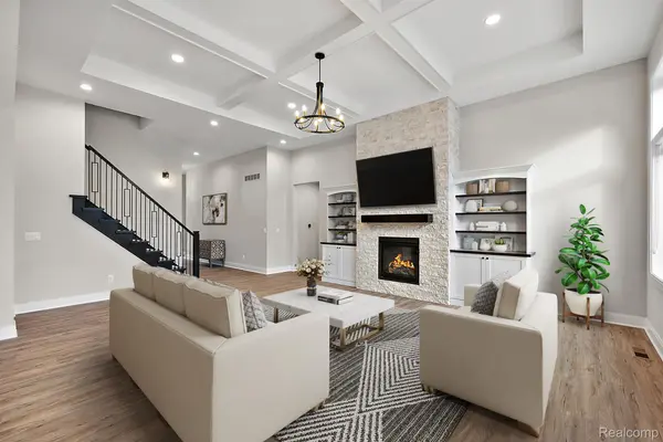 4647 APPLEWOOD, Oakland Twp, MI 48306