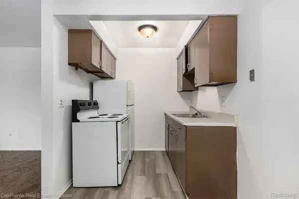 14881 Schaefer HWY, Detroit, MI 48227