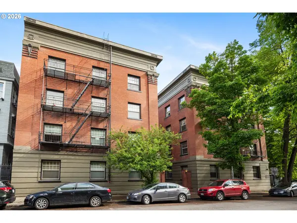 2109 NW IRVING ST #205, Portland, OR 97210