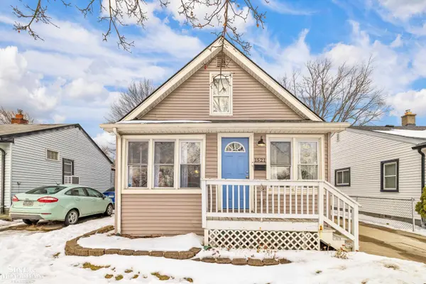 1521 E Granet AVE, Hazel Park, MI 48030