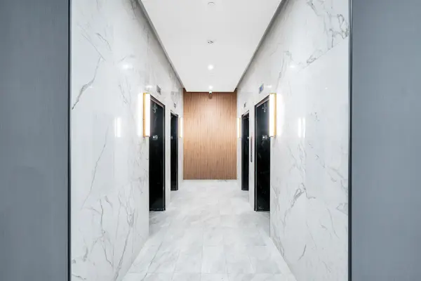 1 Quarrington LN #2401, Toronto C13, ON M3C 0S4