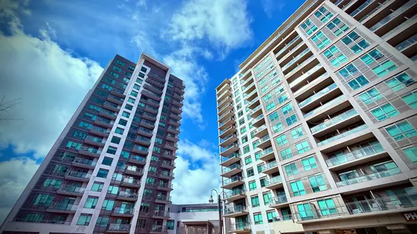 1215 Bayly ST #603, Pickering, ON L1W 1L7