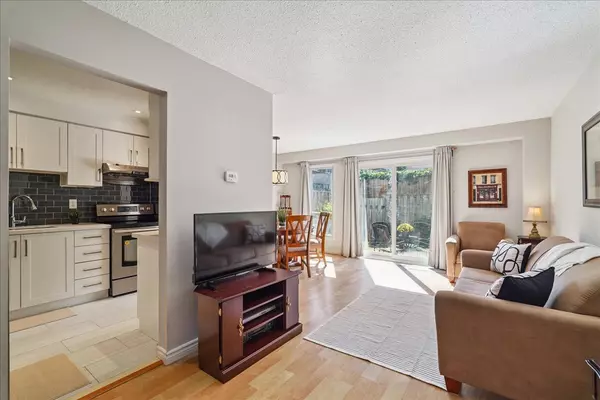 1131 Sandhurst CIR #52, Toronto E07, ON M1V 1V5