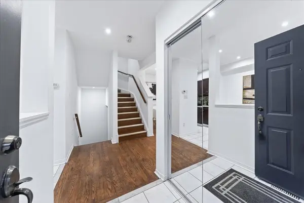 735 New Westminster DR #59, Vaughan, ON L4J 7Y9