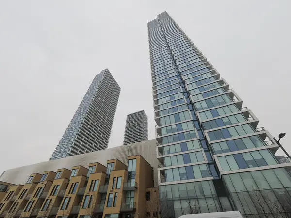 5 Buttermill AVE #4701, Vaughan, ON L4K 0J5