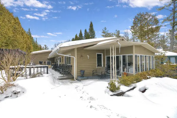 3609 Riverdale DR, Severn, ON L0K 2B0