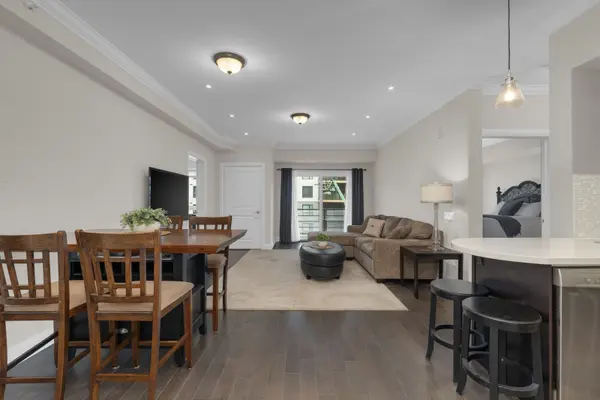 306 Essa RD #407, Barrie, ON L9J 0H5