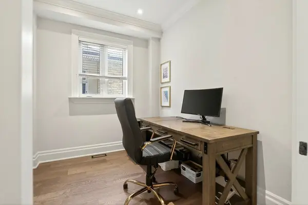 195 Pomona AVE, Burlington, ON L7N 1S9