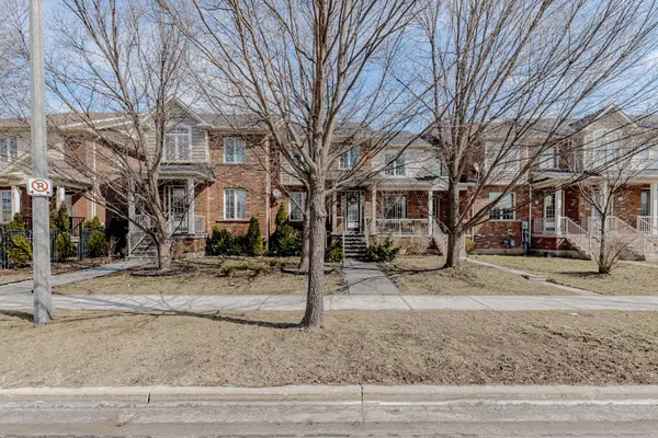 2509 Postmaster DR, Oakville, ON L6M 0L5