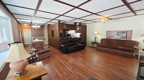 266 Baldwin ST, Constance Bay - Dunrobin - Kilmaurs - Woodlawn, ON K0A 3M0