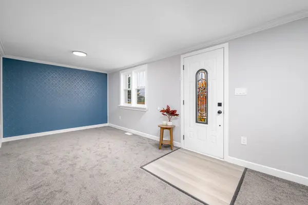 46 Young ST, Hastings Highlands, ON K0L 2S0