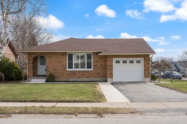 24 DENRICH AVE,  Tillsonburg,  ON N4G 4W2