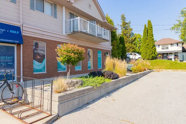 37 Ontario ST N #1, Lambton Shores, ON N0M 1T0