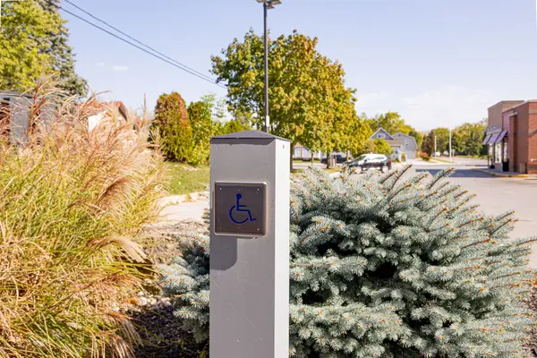 37 Ontario ST N #1, Lambton Shores, ON N0M 1T0