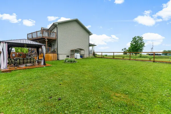 1563 Hwy 132 RD, Admaston/bromley, ON K7V 3Z5