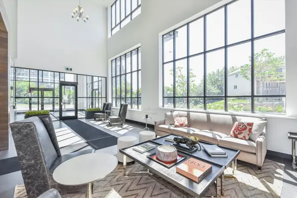 150 Wellington ST E #1502, Guelph, ON N1H 3R2