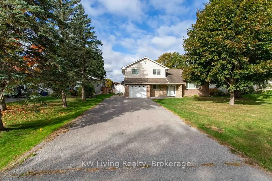 702 Lake DR S, Georgina, ON L4P 1V1