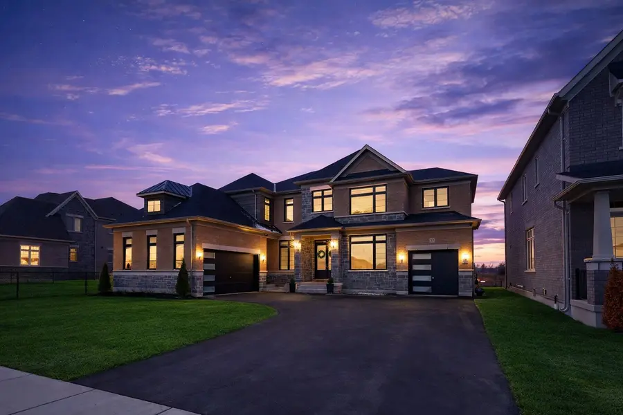 77 Marigold BLVD, Adjala-tosorontio, ON L0G 1W0