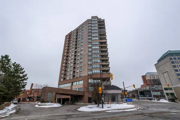 1 Belvedere CT #405, Brampton, ON L6V 4M6