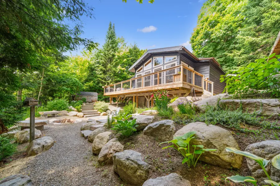 1315 Wolf CIR, Algonquin Highlands, ON P0A 1E0