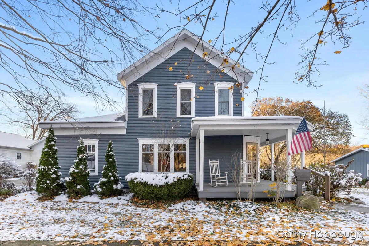 420 Riverside DR, Portland, MI 48875