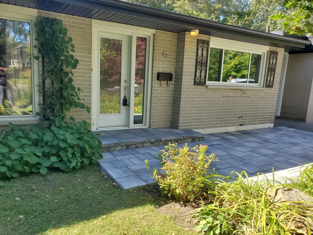 22 Duffin ST, Ajax, ON L1S 6B8