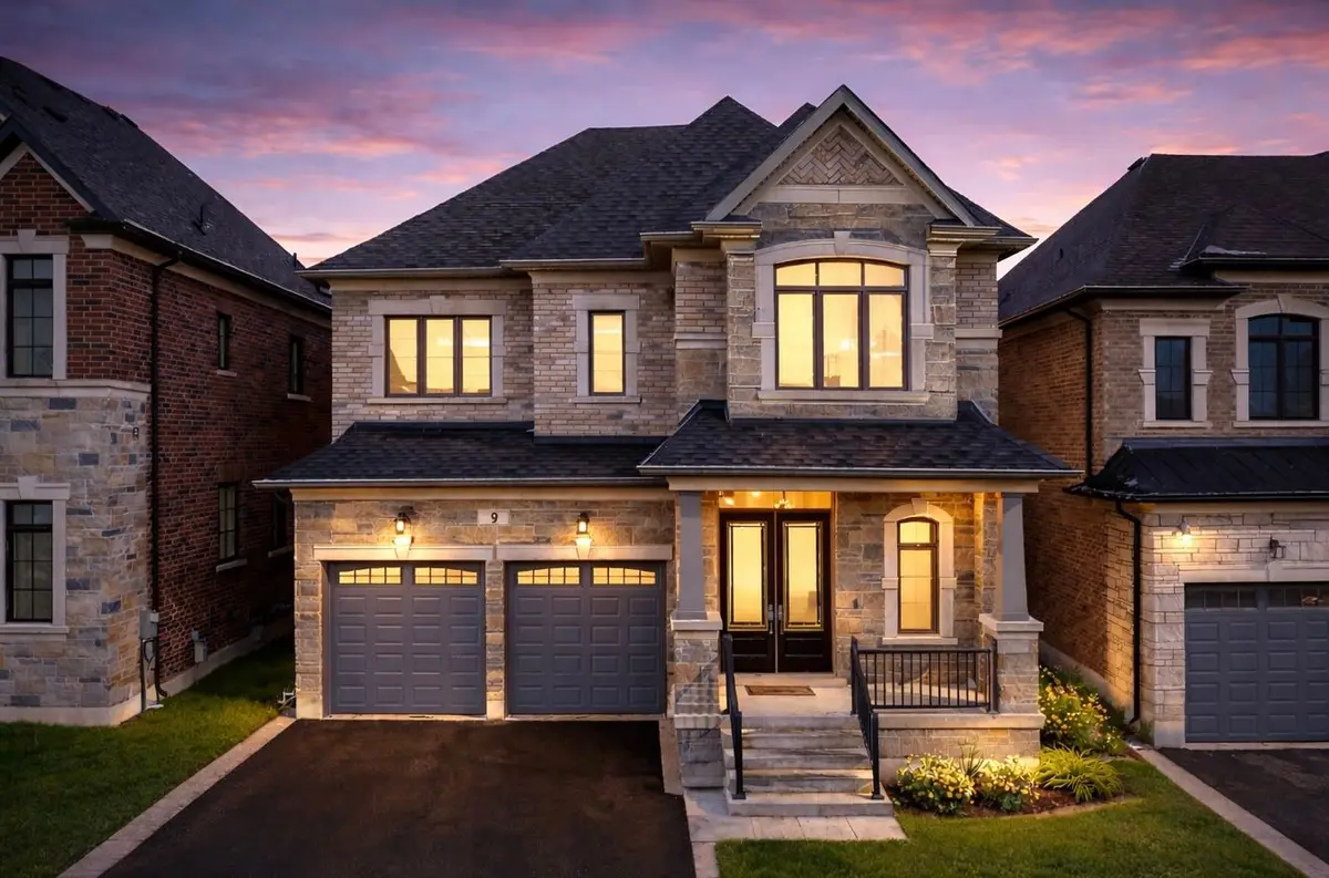 9 Ballantyne BLVD, Vaughan, ON L3L 0E9