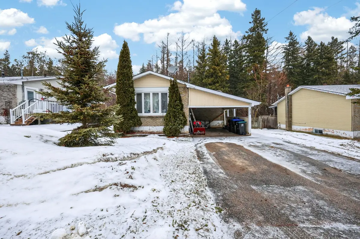 575 Simcoe AVE, Tay, ON L0K 1R0