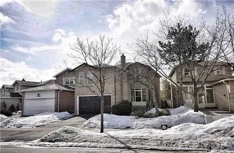 4638 Regents TER, Mississauga, ON L5R 1K3