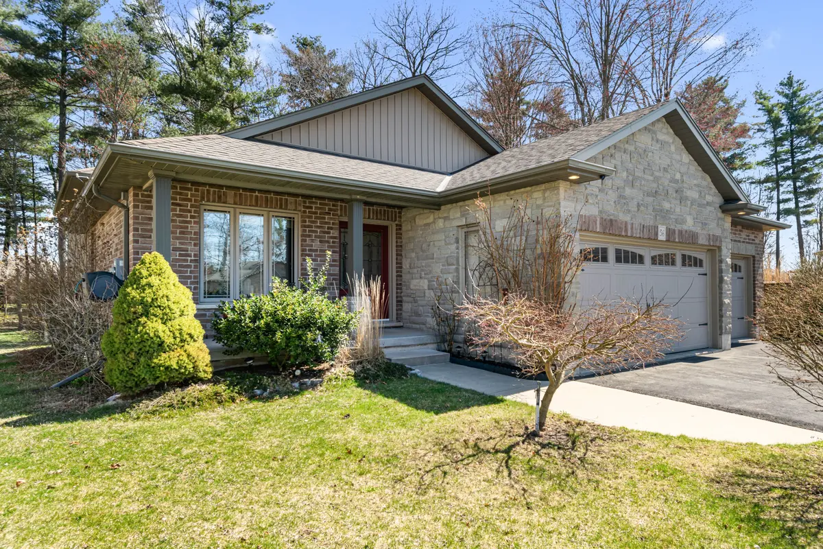 56 Wintergreen CRES, Norfolk, ON N4B 2W5