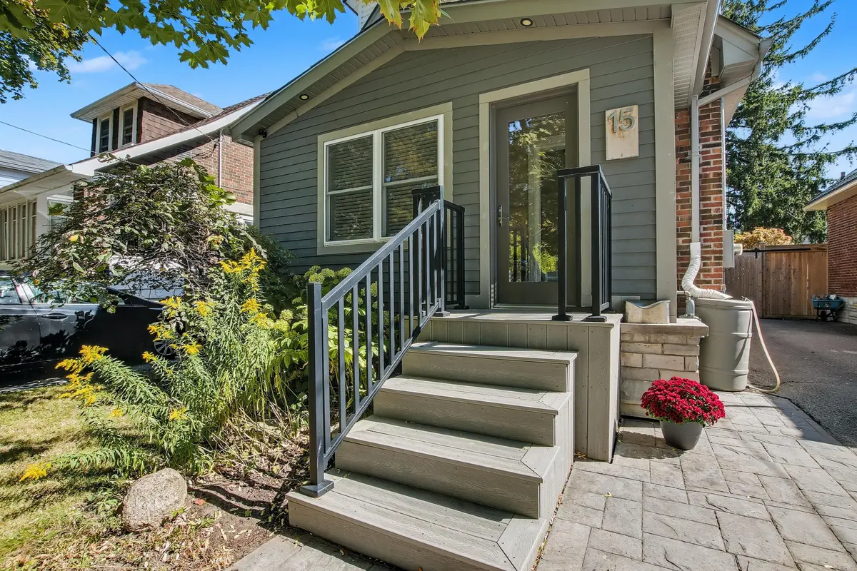 15 Stull AVE, Guelph, ON N1H 1N2