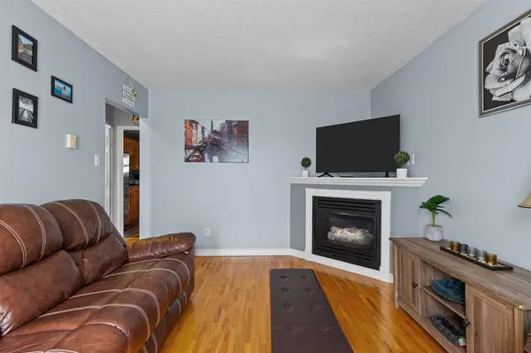 37 Nash Crescent, Mount Pearl, NL A1N 3G6