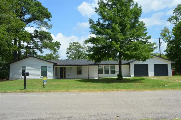224 Holly Drive, West Tawakoni, TX 75474
