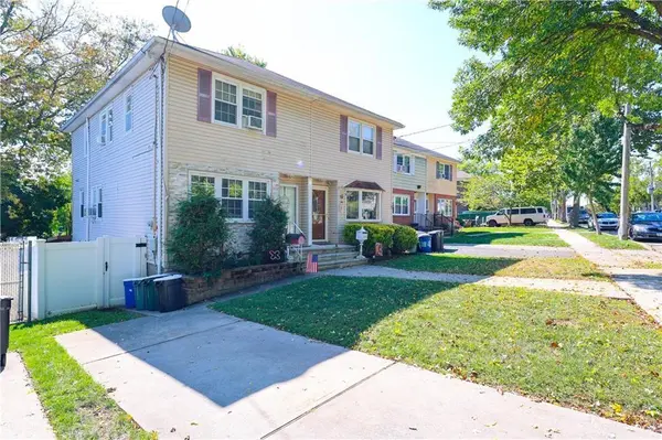 52 Pleasant Plains AVE, Staten Island, NY 10309