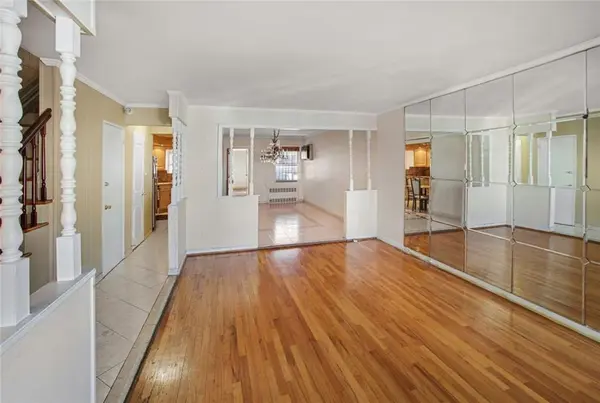 1986 West 13th ST, Brooklyn, NY 11223