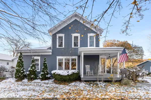 420 Riverside DR, Portland, MI 48875