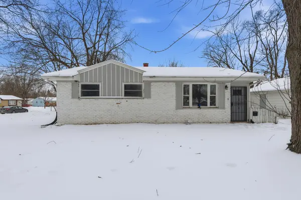 3924 Wedgewood DR, Lansing City, MI 48911