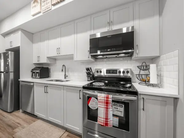 410 Copperstone MNR SE, Calgary, AB T2Z 5G3