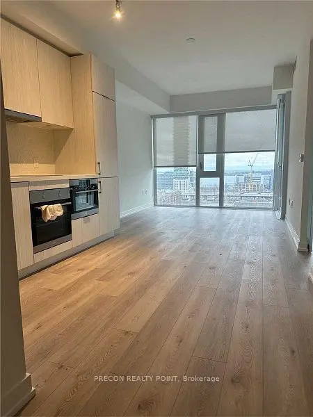 158 Front ST E #1510, Toronto C08, ON M5A 0K9