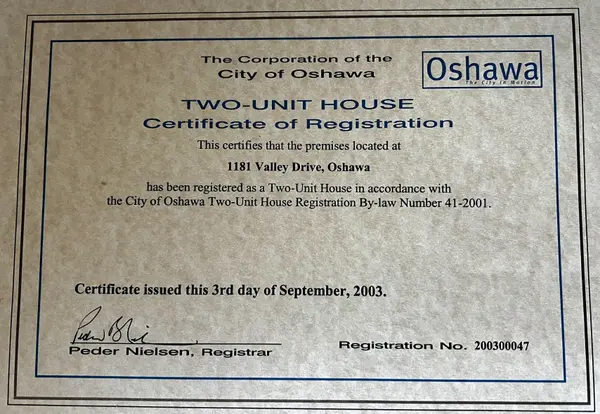 1181 Valley DR, Oshawa, ON L1J 3M6