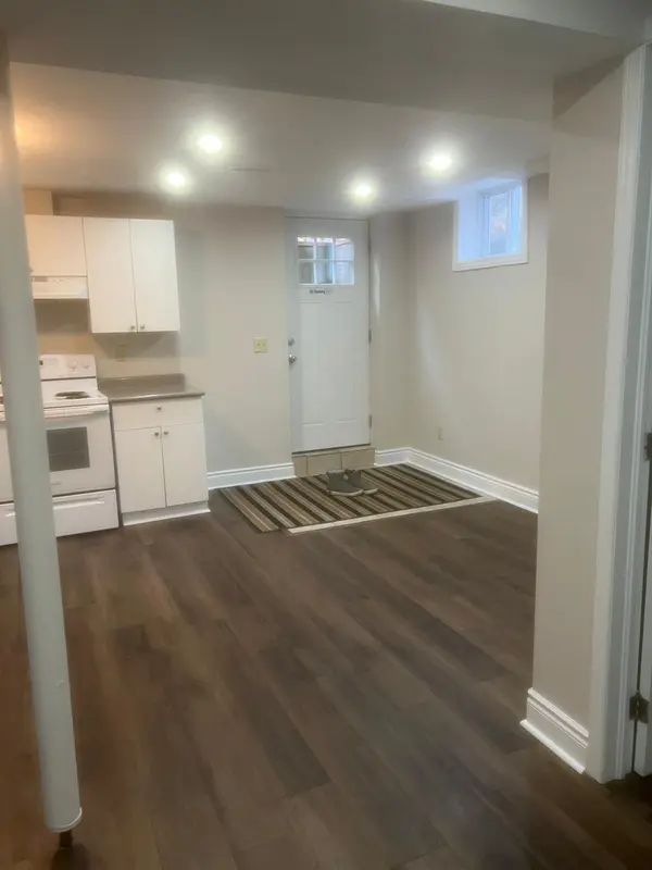 14 Griffiths DR #Lower, Ajax, ON L1T 3J3