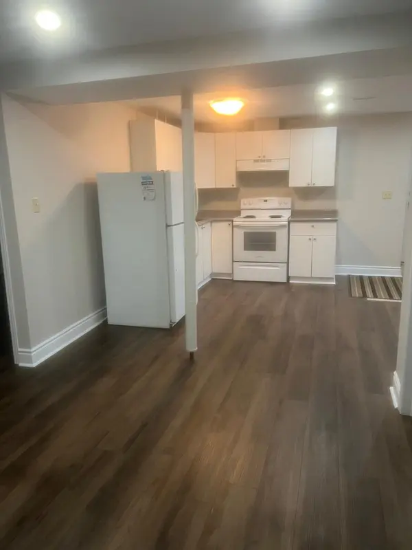 14 Griffiths DR #Lower, Ajax, ON L1T 3J3