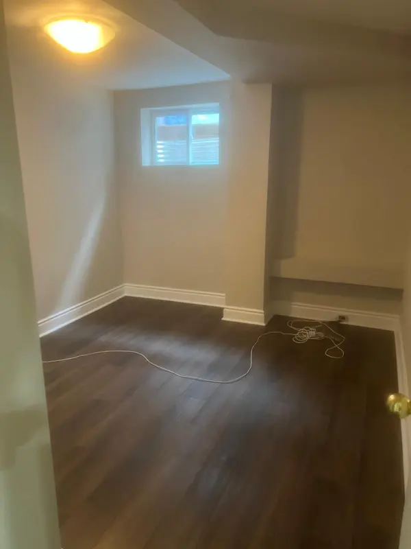 14 Griffiths DR #Lower, Ajax, ON L1T 3J3