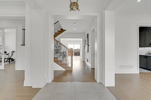 77 Marigold BLVD, Adjala-tosorontio, ON L0G 1W0