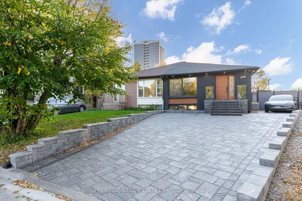 61 Marlin CT, Newmarket, ON L3Y 2W7