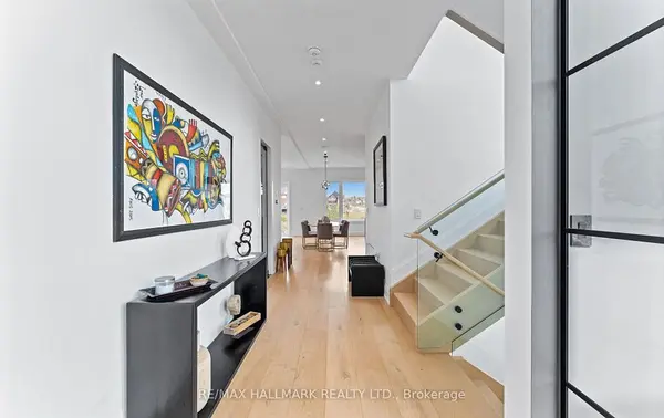 88 Cosford ST, Aurora, ON L4G 0G6