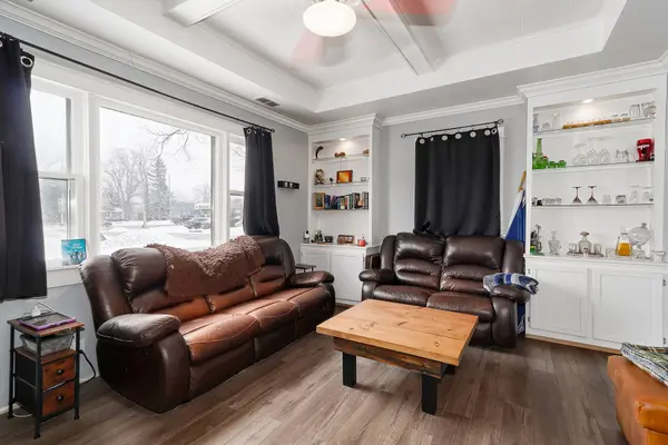 203 Montreal ST, Clearview, ON L0M 1S0