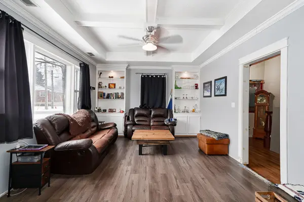 203 Montreal ST, Clearview, ON L0M 1S0