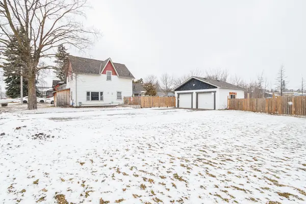 203 Montreal ST, Clearview, ON L0M 1S0