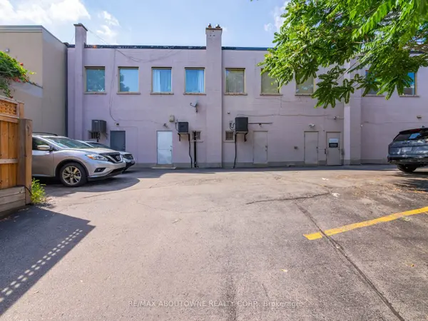 344 Lakeshore RD E #H, Oakville, ON L6J 1J6